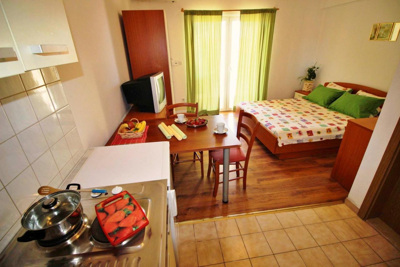 Apartments Marko Nemira Omis Ngoại thất bức ảnh