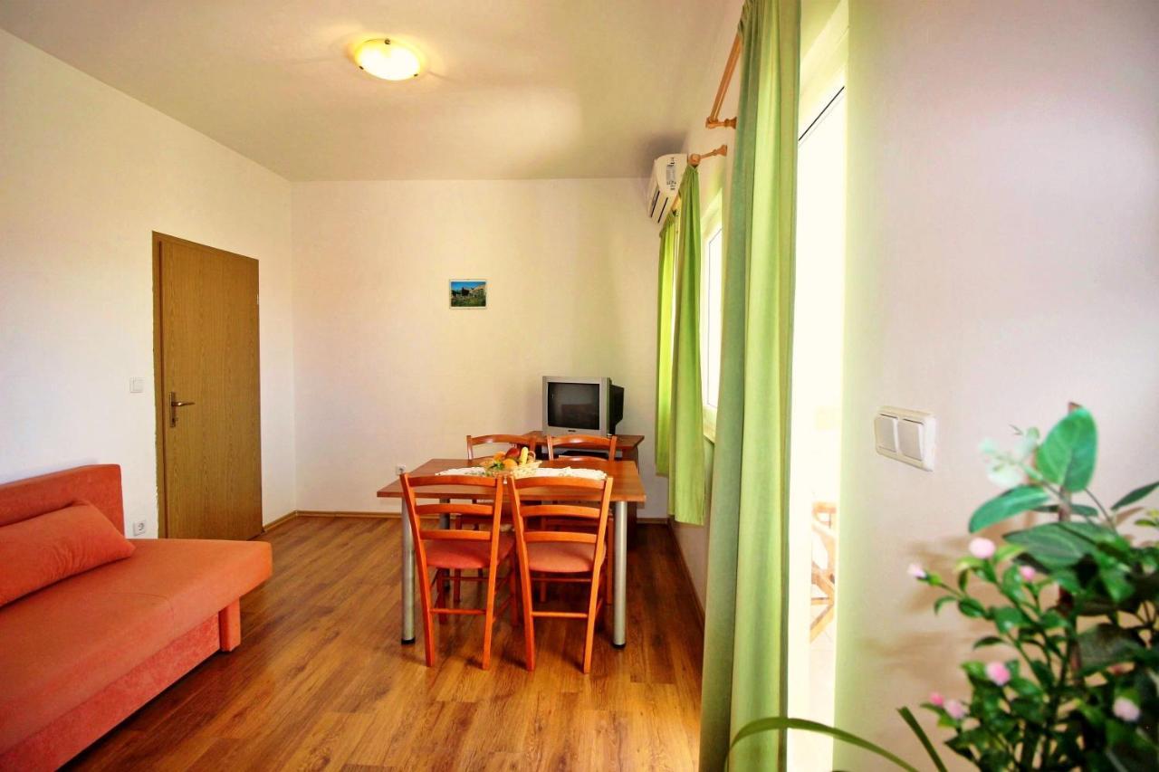 Apartments Marko Nemira Omis Ngoại thất bức ảnh