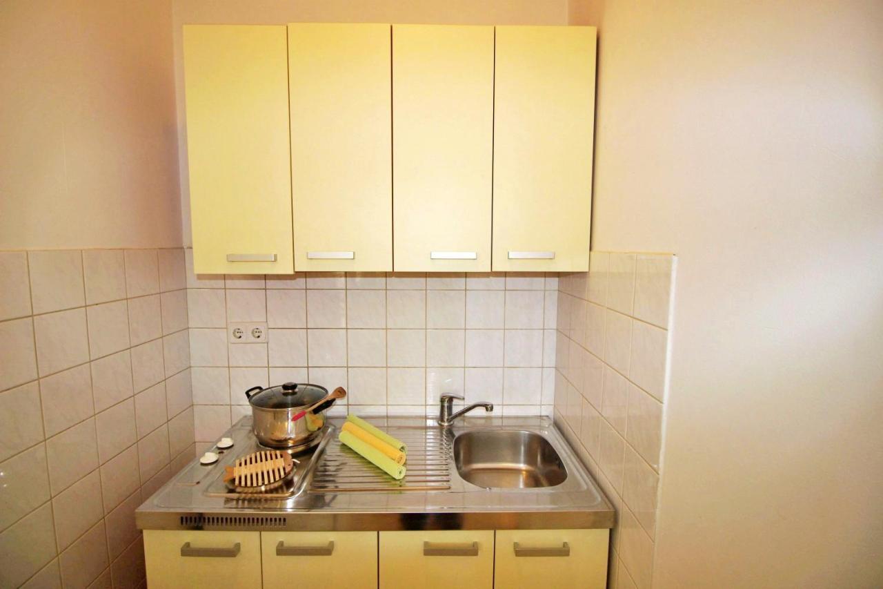 Apartments Marko Nemira Omis Phòng bức ảnh