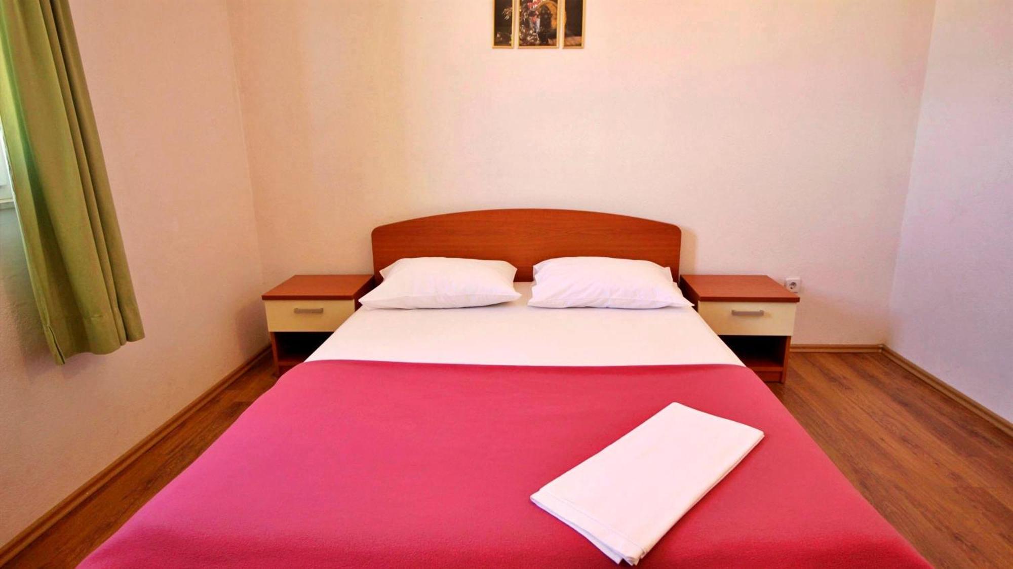 Apartments Marko Nemira Omis Phòng bức ảnh