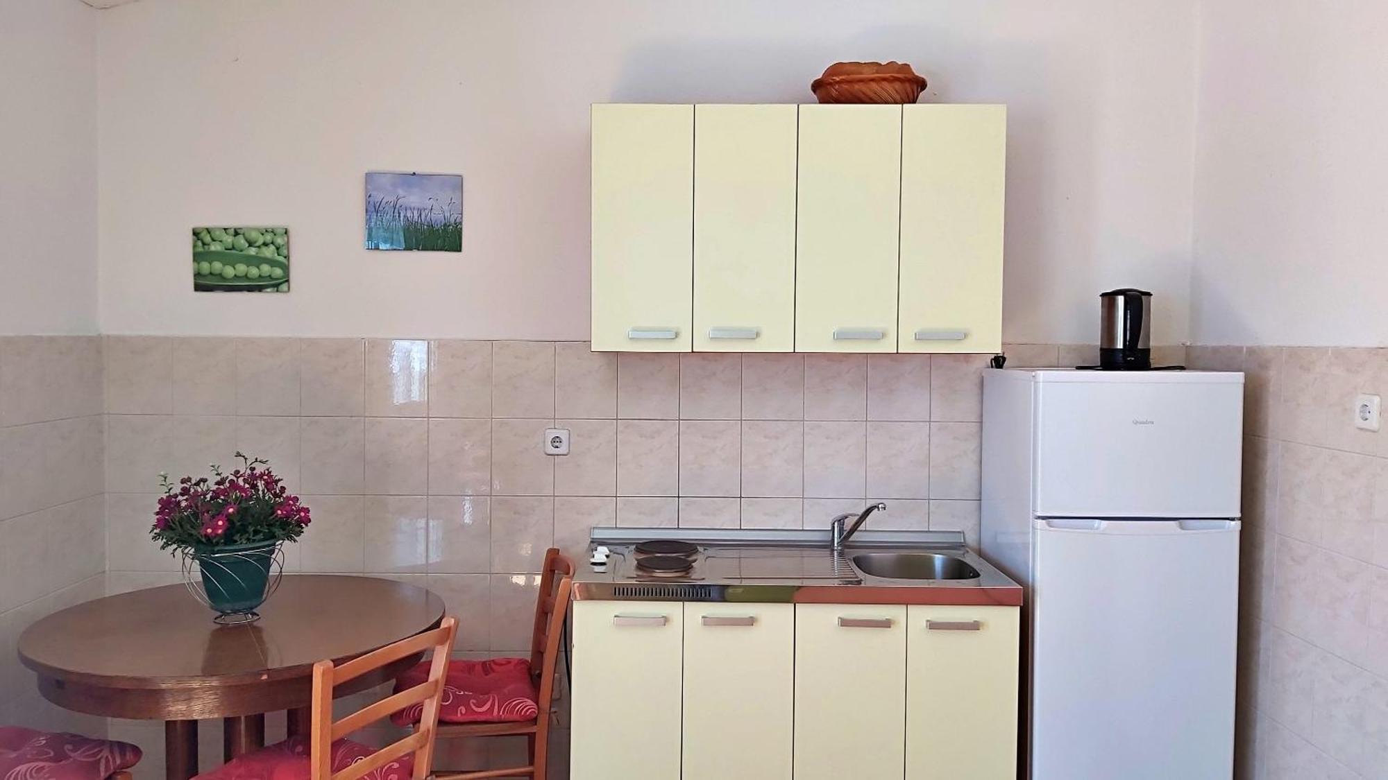 Apartments Marko Nemira Omis Phòng bức ảnh