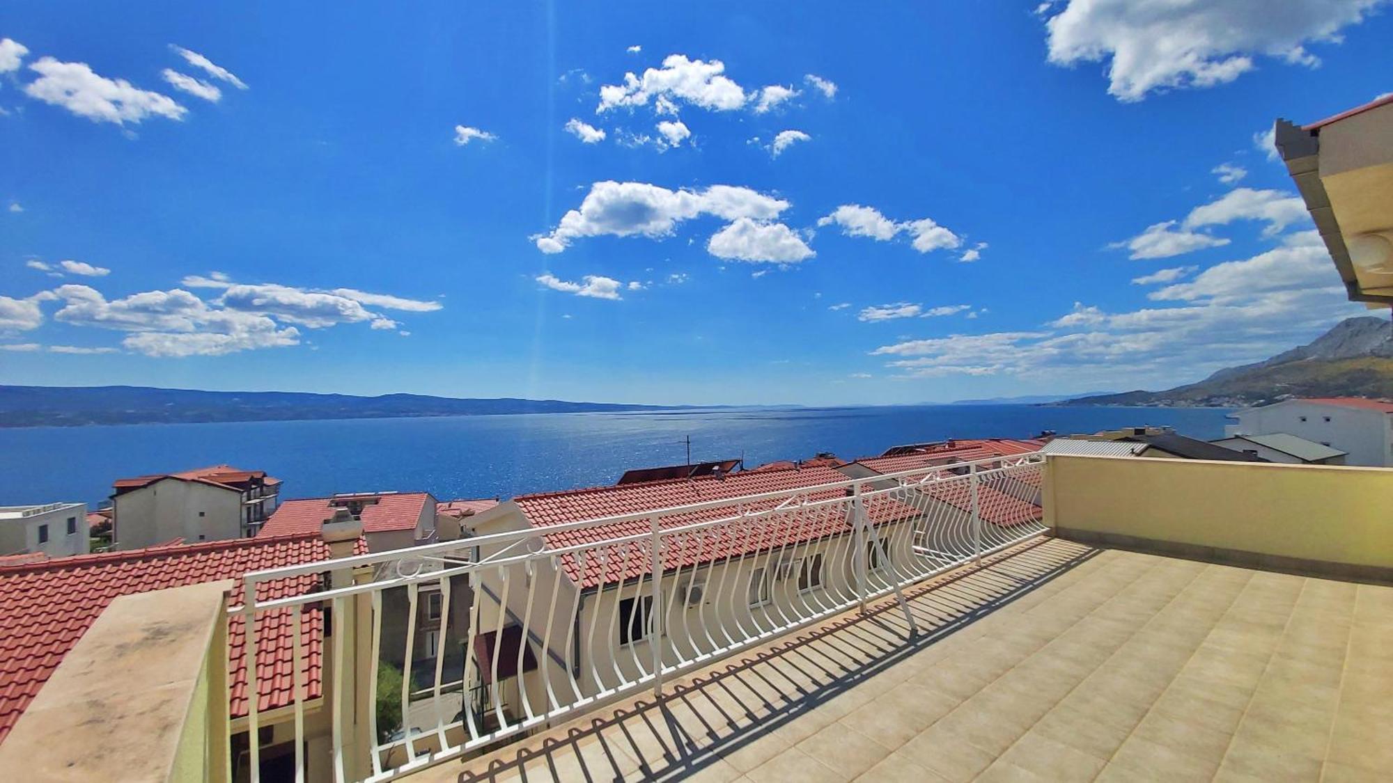 Apartments Marko Nemira Omis Phòng bức ảnh